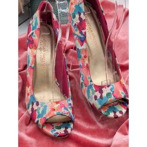 Christian Siriano Abstract Floral Satin Peep Toe Stiletto Pumps Size 6.5